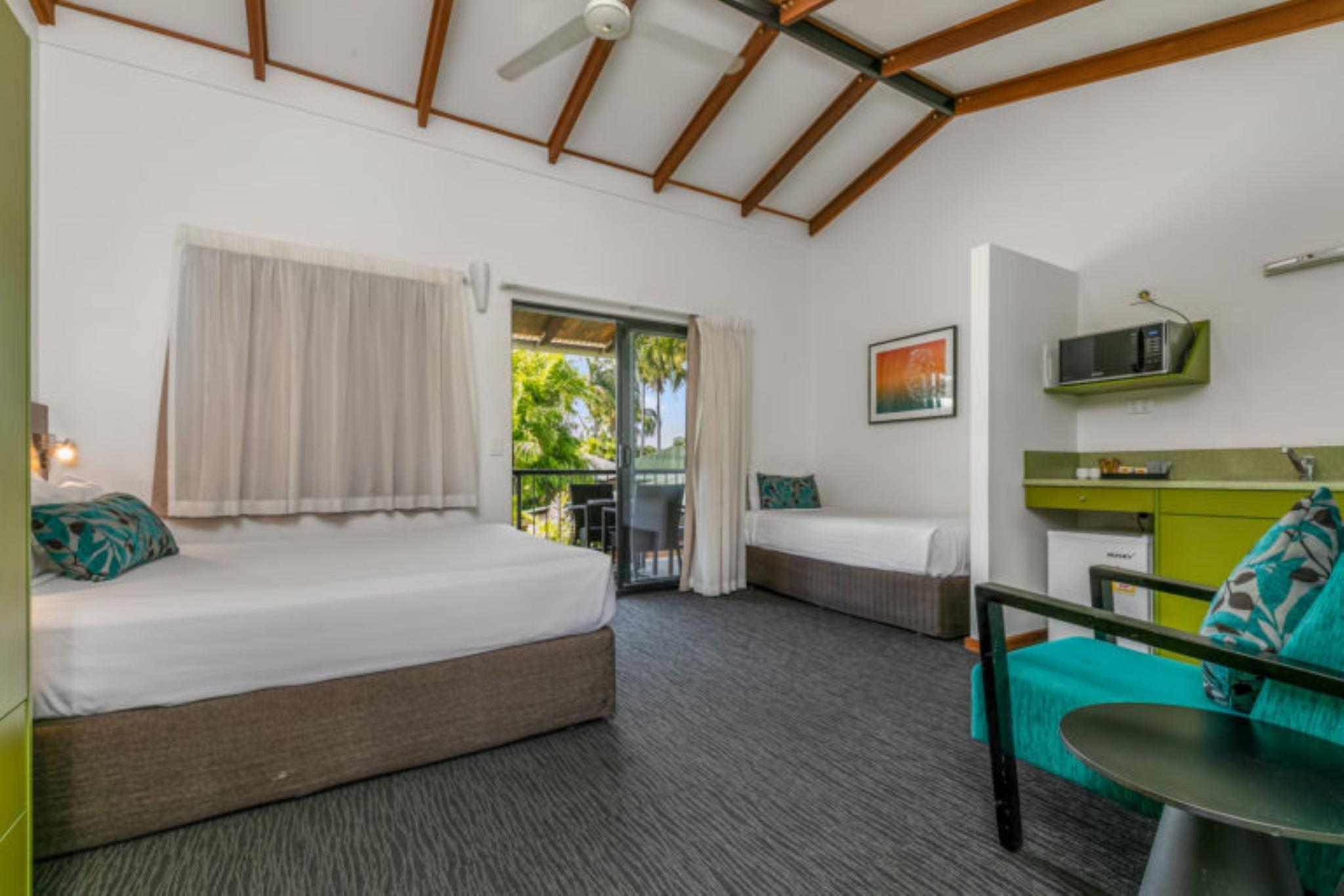Palms City Resort Darwin Exterior foto