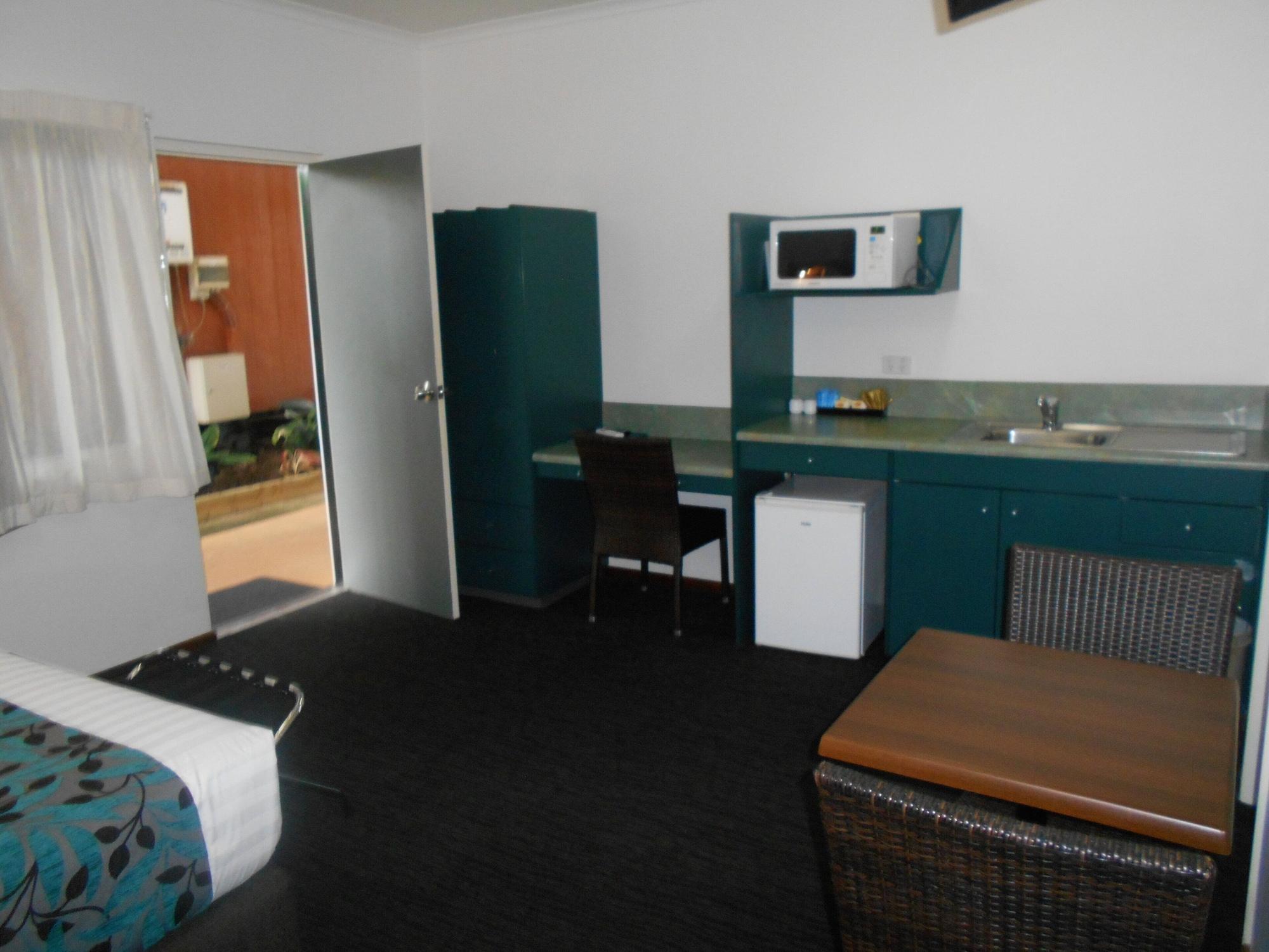 Palms City Resort Darwin Exterior foto